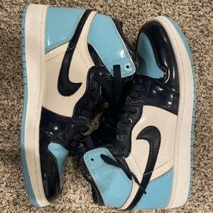 Jordan 1 (UNC Patent)
